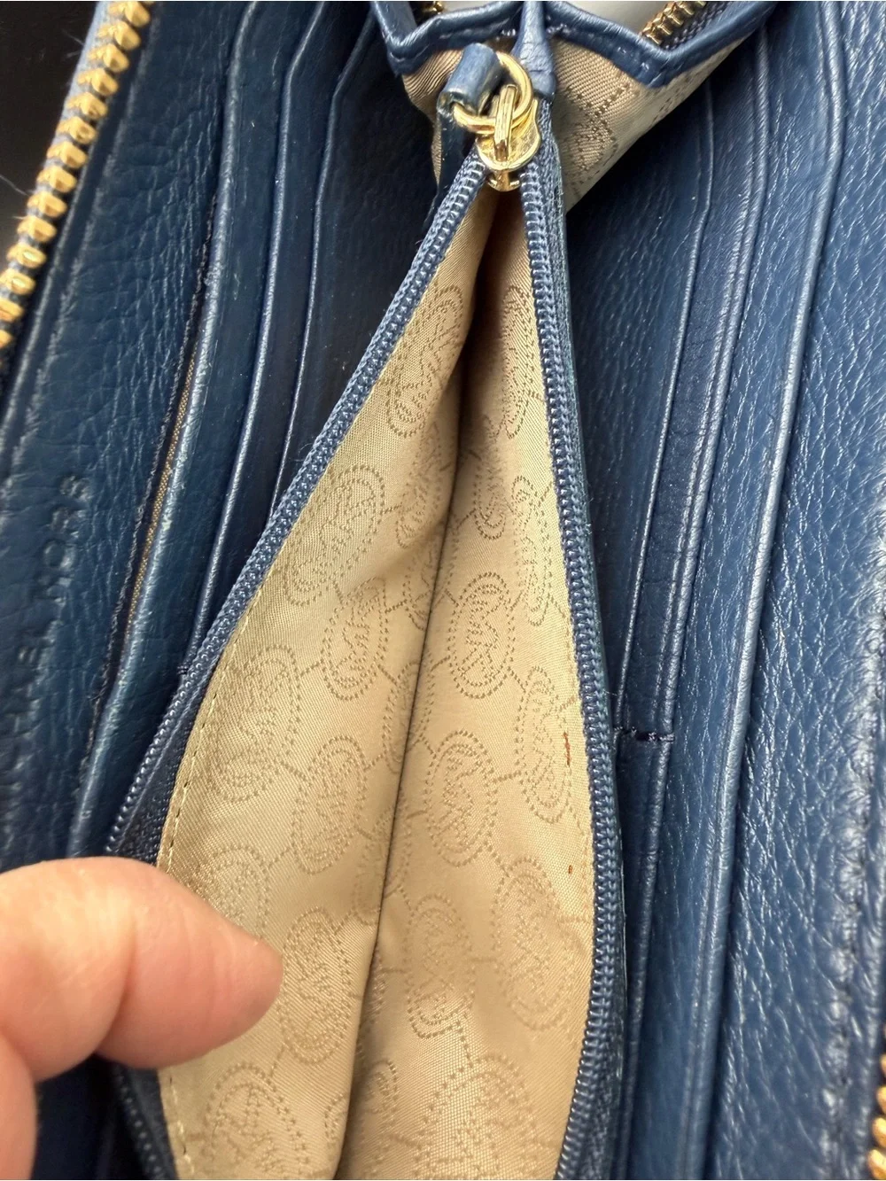 Michael Kors classic michael